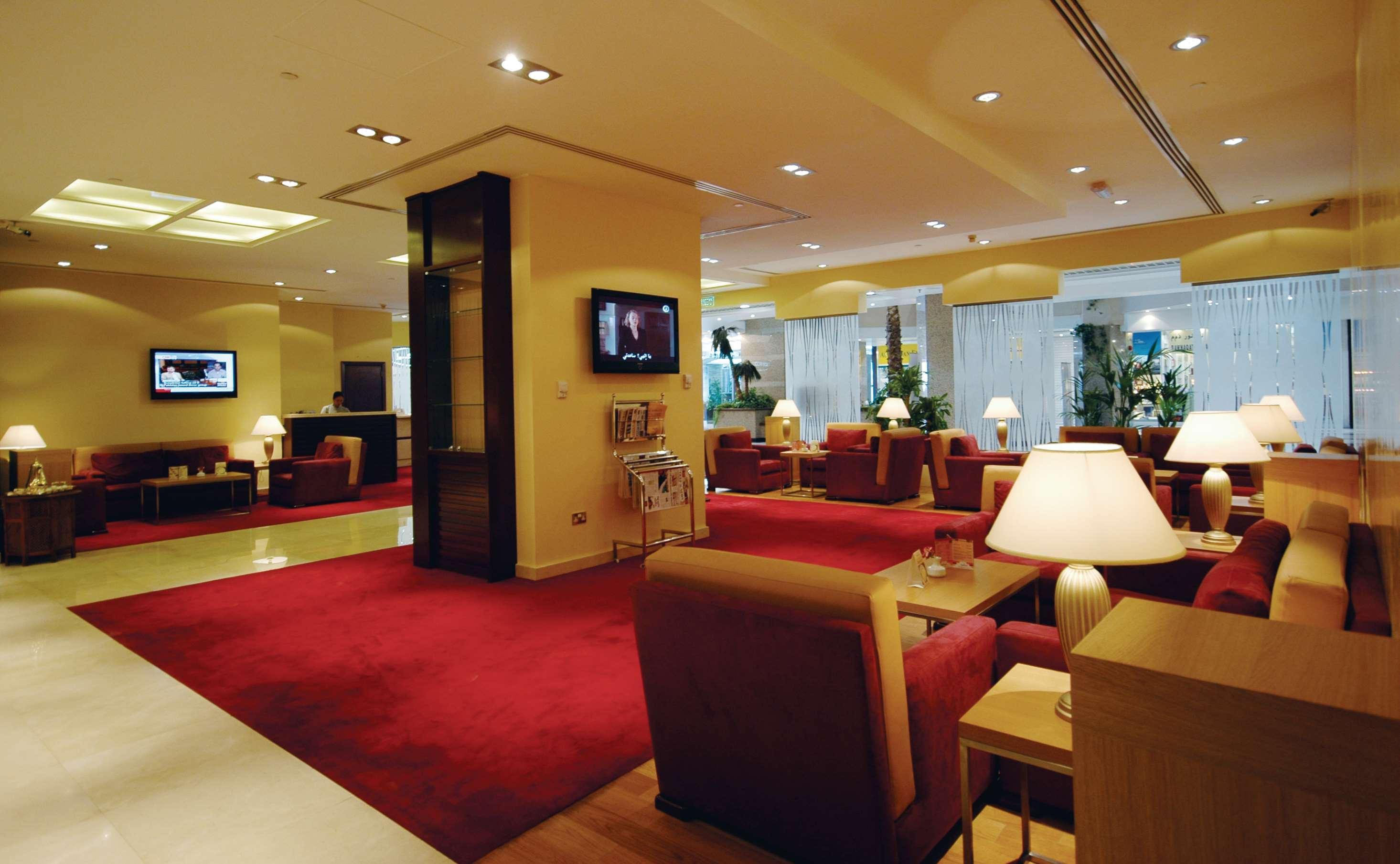 Golden Tulip Sharjah Aparthotel Eksteriør bilde