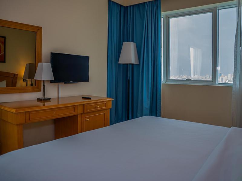 Golden Tulip Sharjah Aparthotel Eksteriør bilde
