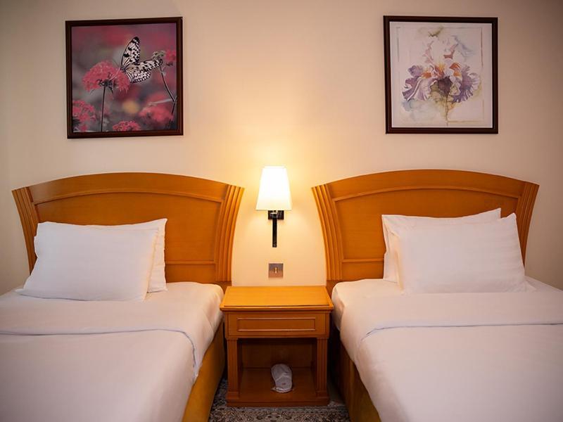 Golden Tulip Sharjah Aparthotel Eksteriør bilde